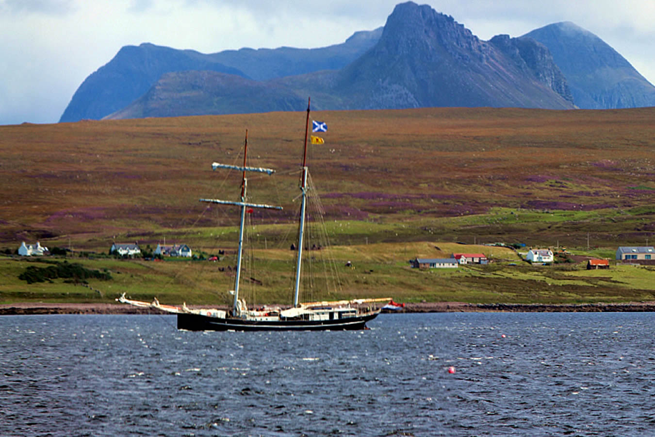 Whylde Swan in front of Coigach